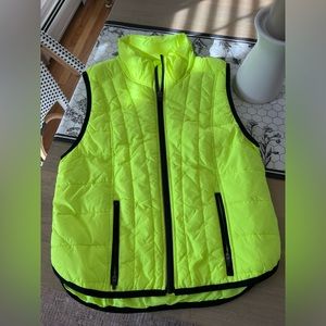 NWOT free people run this vest size medium